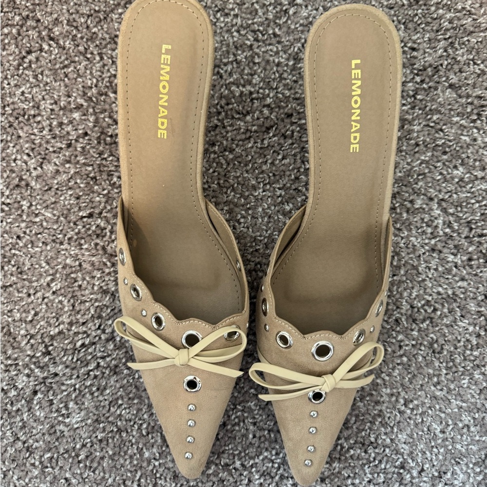 Kitten heels, worn a couple of times, comfortable